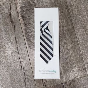 Urban Sunday Pittsburgh Necktie - Grey and White Strip - Medium (2-4 years)